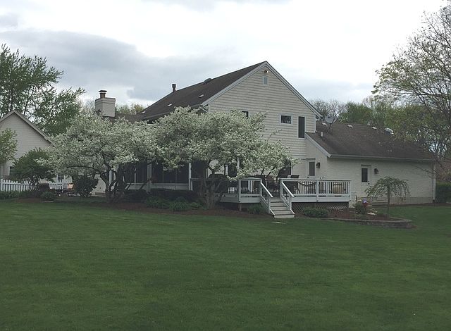 2nd image of 536 Mead Ct