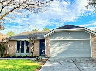 11954 Brook Meadows Ln, Meadows Place, TX 77477