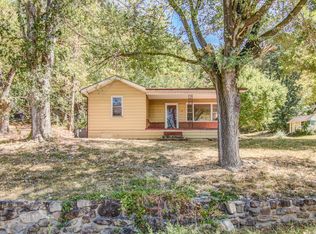 144 Parker St, Erwin, TN 37650