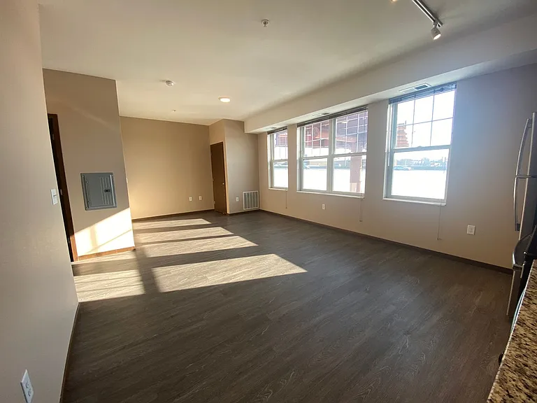 Capital View Apartments — Photo 19