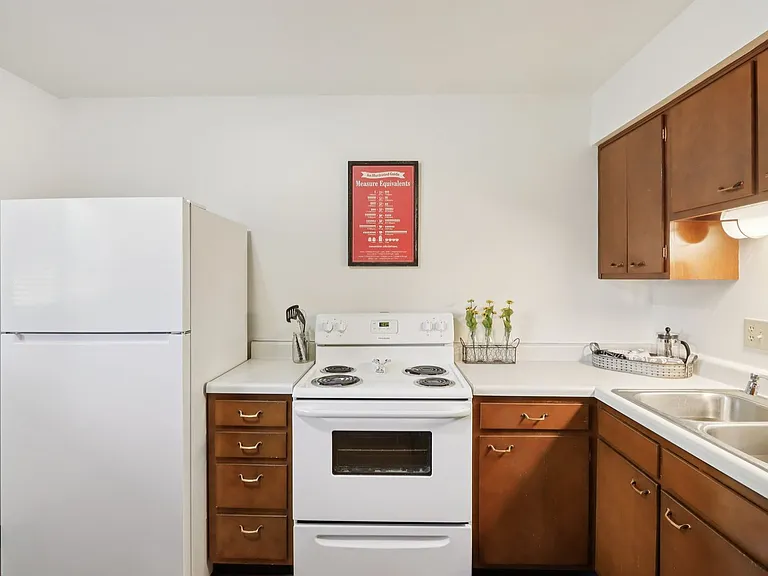 Meadow Park Apartments | Specials Available — Photo 49