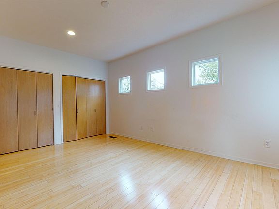 4th image of 4005 Orchard St