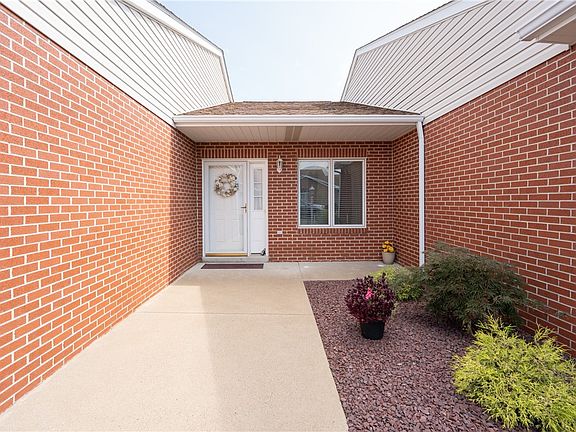 4th image of 756 Everview Ln