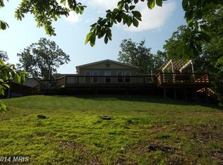 1324 Jones Spring West Rd, Hedgesville, WV 25427