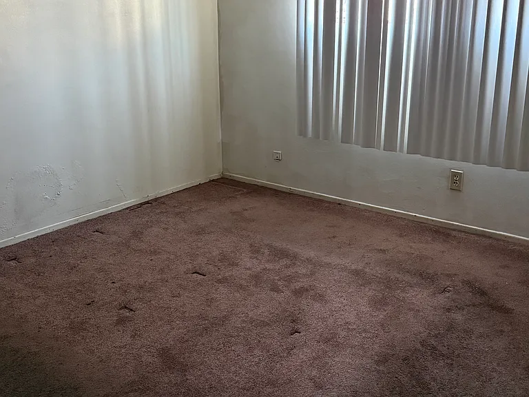 9408 Deeble St #B — Photo 10