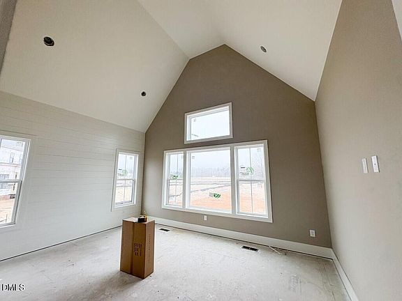 4th image of 5816 Carriage Gate Dr