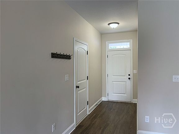 2nd image of 111 Willow Dr