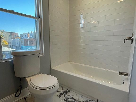 5th image of 2507 N Mascher St #2