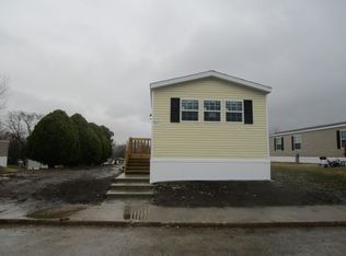 957 S 74th Ter, Kansas City, KS 66111