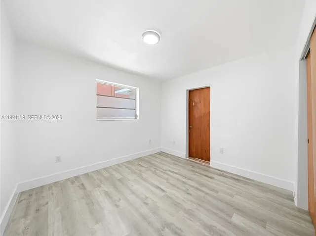 1781 SW 13th St — Photo 11