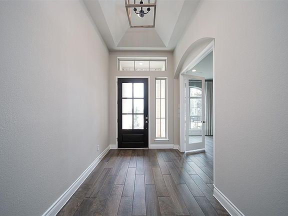 3rd image of 8703 Azalea Crossing Ct
