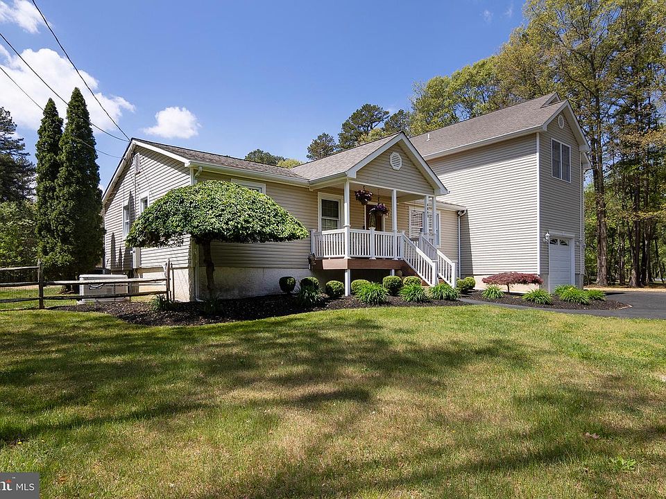 1st image of 4643 Jackson Rd