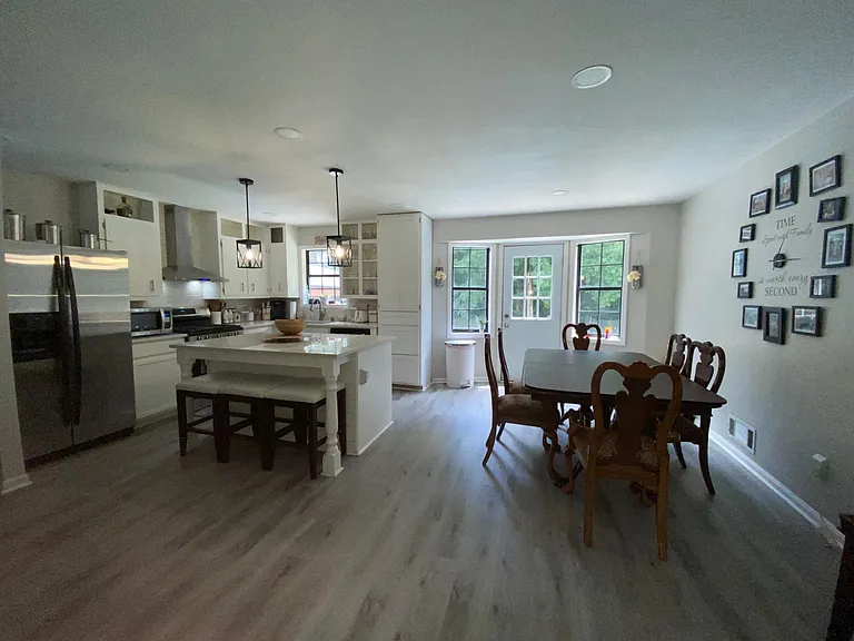 1365 Compton Woods Dr — Photo 4
