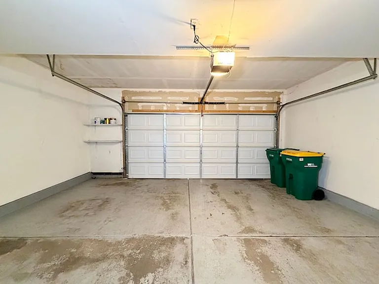 1085 W 112th Ave #B — Photo 22