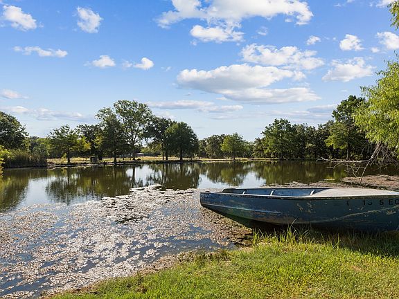 4th image of 1155 Point Vista Rd