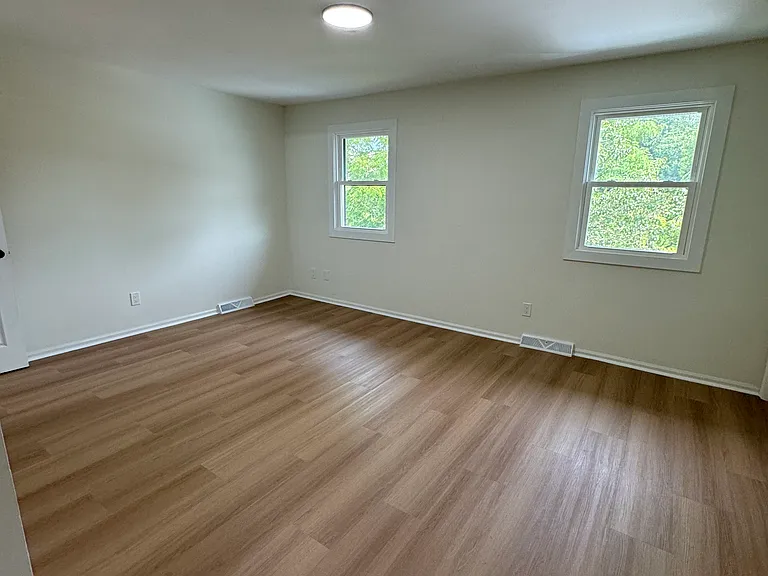 4800 Plum Run Ct — Photo 9
