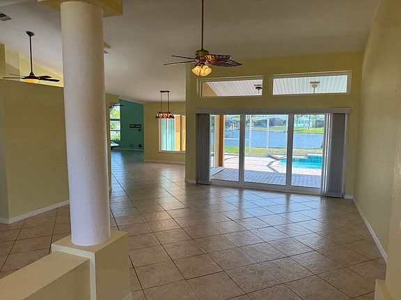 Livingroom view to pool_10292025