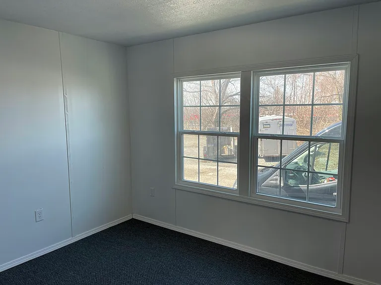 2729 Bailey Ave — Photo 5