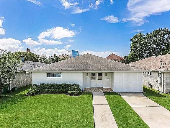 3rd image of 524 Beverly Garden Dr