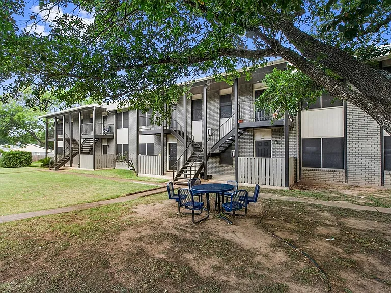 11519 Pecan Creek Pkwy #17 — Photo 2