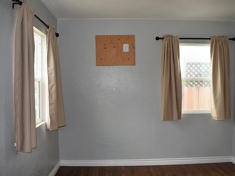 831 E Terrace Dr — Photo 10