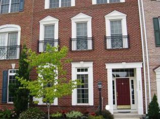 22965 White Ibis Dr, Ashburn, VA 20148