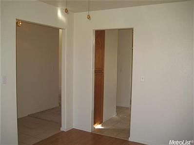 5th image of 13726 S Deleon Ave