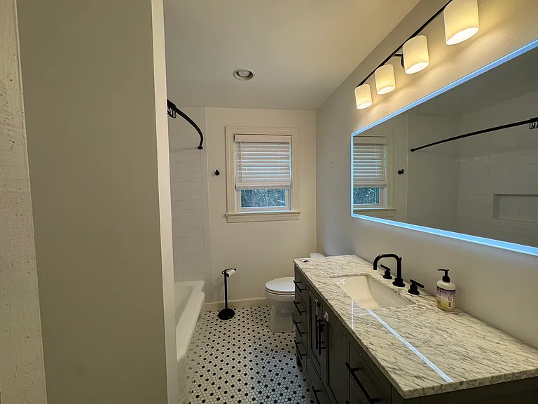 239 Collier Ave — Photo 9