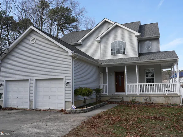 101 Goldenrod Ln, Egg Harbor Township, NJ 08234