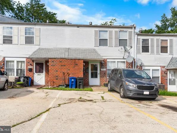 2833 Saxton Rd, Philadelphia, PA 19114