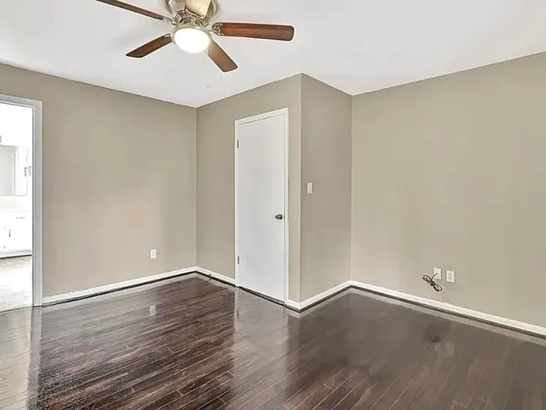 2828 Adams St — Photo 14