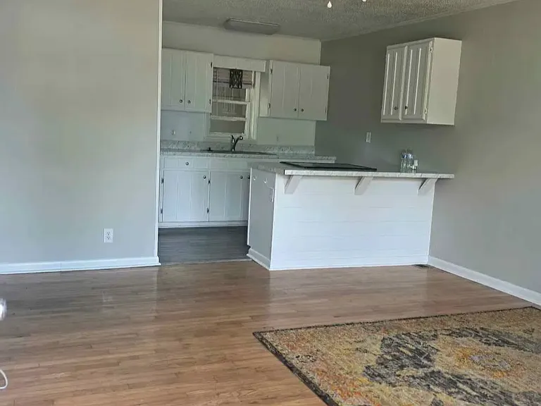 1400 Stevens Ave NE #A — Photo 6