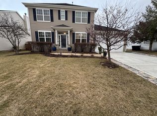 2542 Bluewater Dr, Wauconda, IL