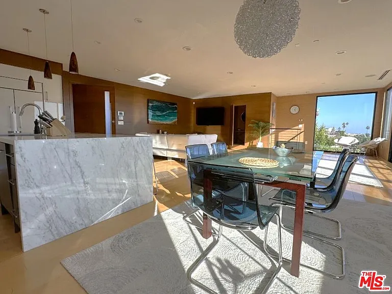 9300 Warbler Way — Photo 12