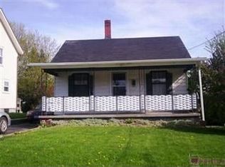631 Geneva Ave, Struthers, OH 44471