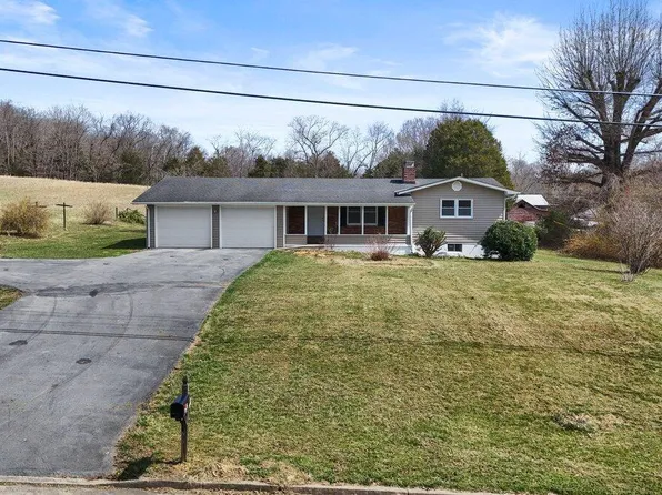 767 Powder Branch Rd, Elizabethton, TN 37643