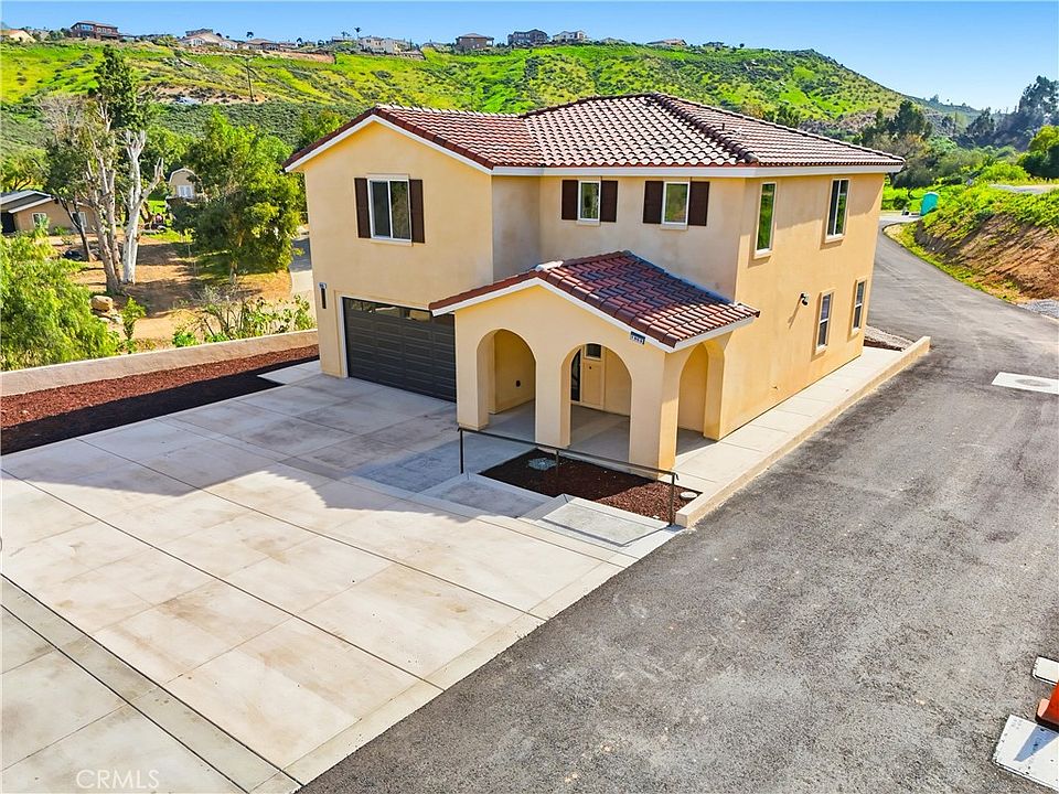 1st image of 1969 Lyon Ave