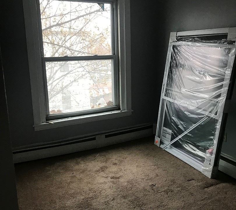 2nd image of 116 White St APT 5