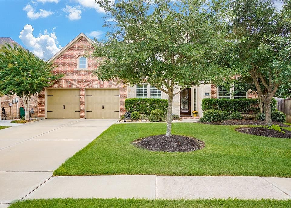 1st image of 2711 McDonough Way
