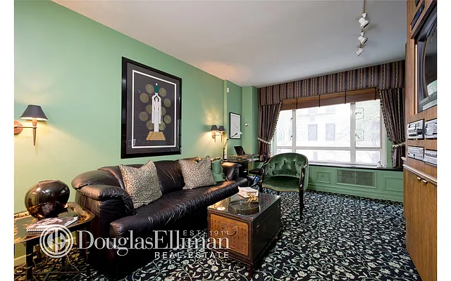 Sold by Douglas Elliman | media 17