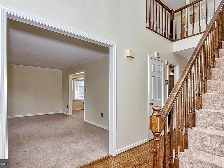 2205 Cedar Mill Ct — Photo 4