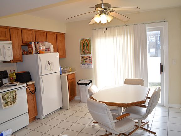 4th image of 1267 Marywood Ct