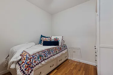 Rented by MNS