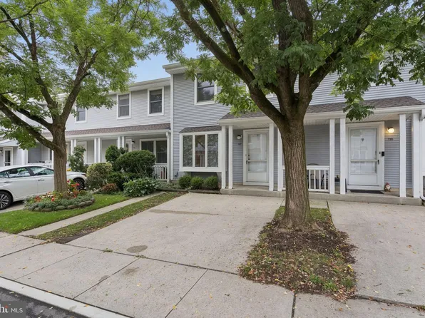 117 William Patterson Ct, Princeton, NJ 08540