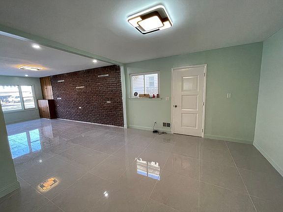 2nd image of 98 Stroud Ave Floor 1