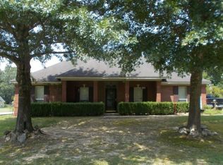 184 Greenfield Pl, Wetumpka, AL 36093