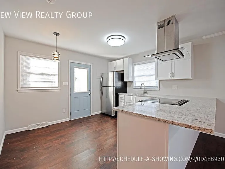 321 Hamilton Dr NE #1 — Photo 7