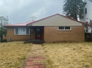518 Arlington Ave, North Versailles, PA 15137