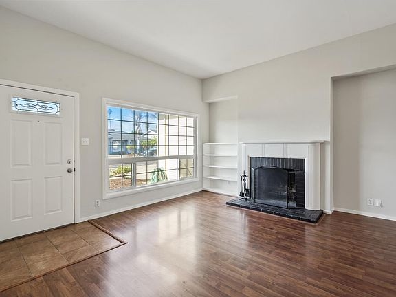 2nd image of 965 Anna St