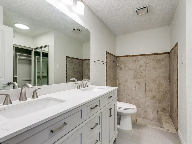 14151 Montfort Dr #339 — Photo 8